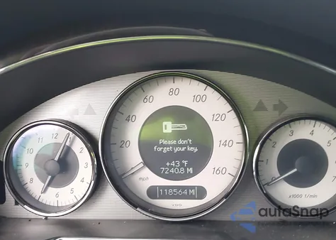 2009 Mercedes-Benz Cls 550 из США, поврежденный, VIN WDDDJ72X09A141035